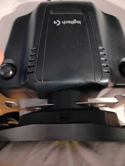 Kierownica Logitech G29 z shifterem i nakładką na kierownicę F1