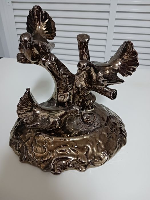 Peça bronze decoração porcelana