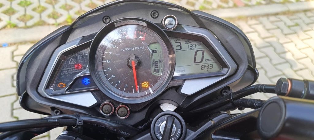 Motocykl Bajaj Plusar NS 125