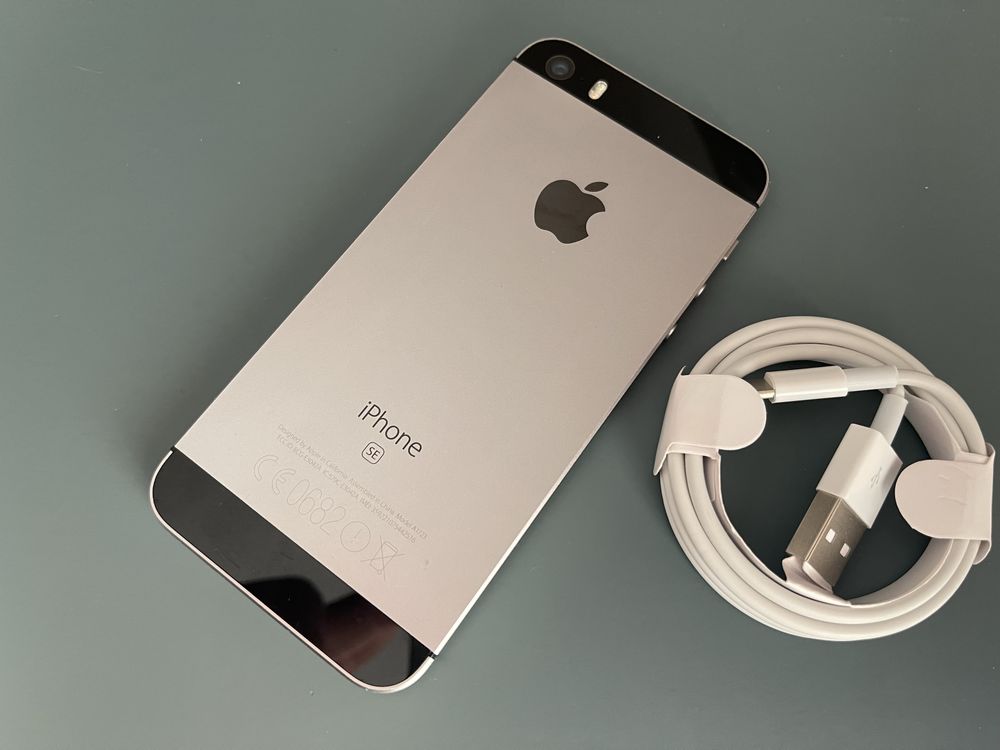 Iphone SE 64gb livre desbloqueado