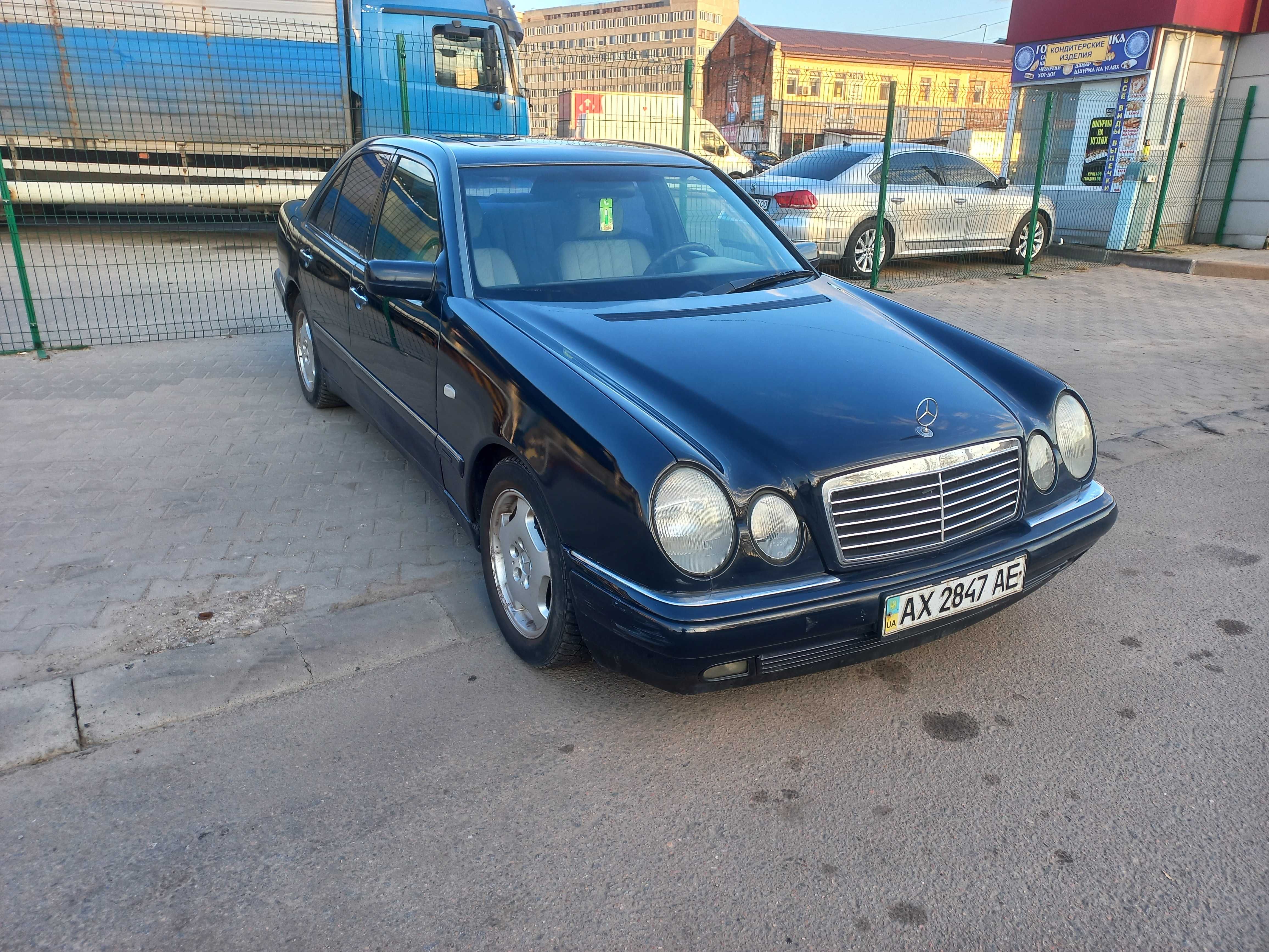 Продам Mercedes E210 ГБО 4