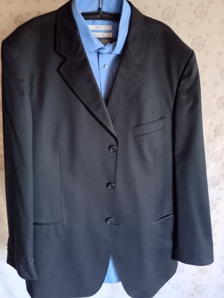 Fato completo de marca e cacasos L e XL