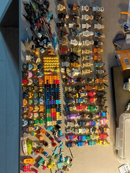 лего ПРОДАЮ ВЕСЬ ЗА 2500