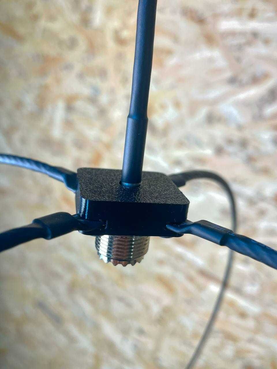 Антена "Павук" для рацій Моторола DP і R7 Двохдіапазонна VHF та UHF