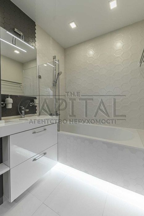 Аренда  Квартира  проспект Глушкова Академика Голосеево Киев