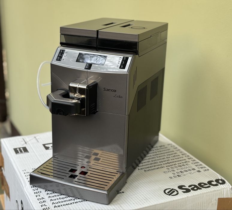 КавоМашина/кавоварка/Saeco Lirika One Touch Cappuccino/1900 порцій