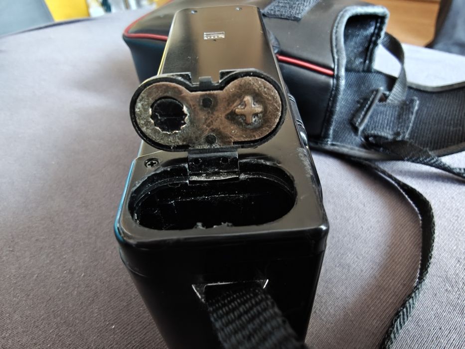 Aparat fotograficzny Skina AF-66 – sprawny, z kliszą i pokrowcem!