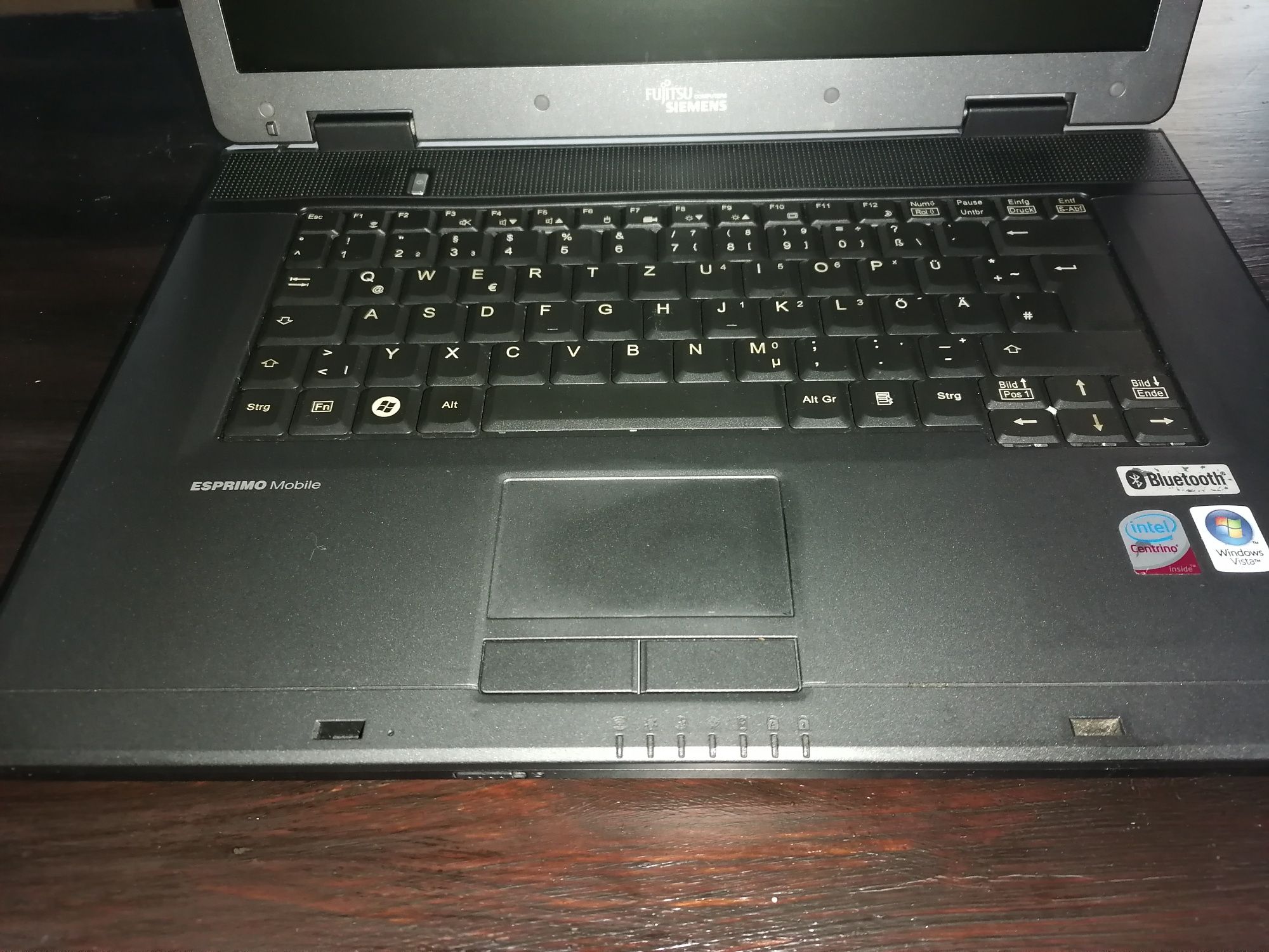 Laptop Fujitsu Espiro Mobile v5505