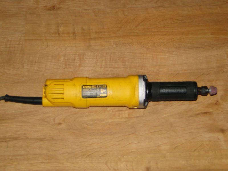 Szlifierka PROSTA trzpieniowa DEWALT DWE 4884 QS stan bdb Germany