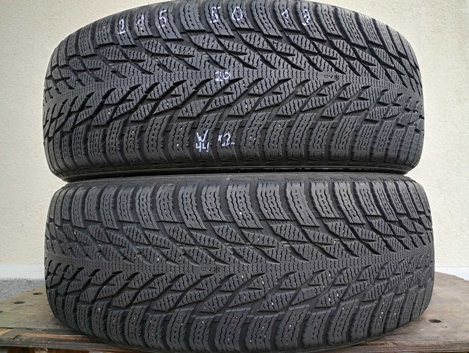 215/50 r19   2шт. Nokian 2020р. зима шини резина 215 50 19 (w44*2)