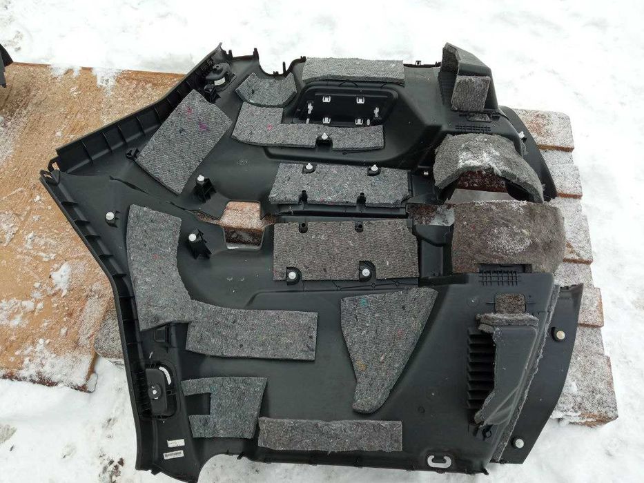 Обшивка багажника пластик Nissan Qashqai J10 08-14 є все