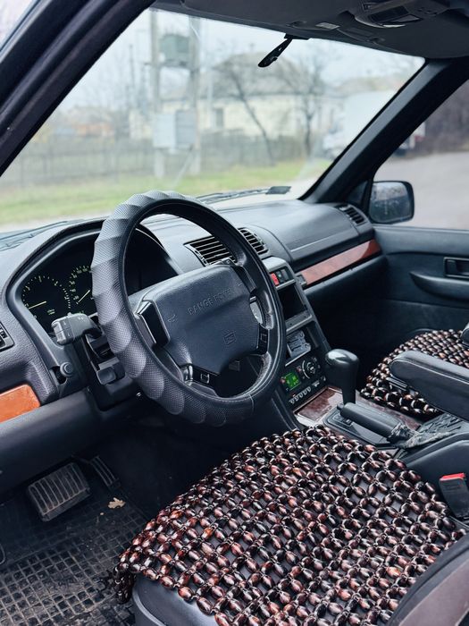 Продам Range Rover 2,5TDI в хорошем состояний технически идеал