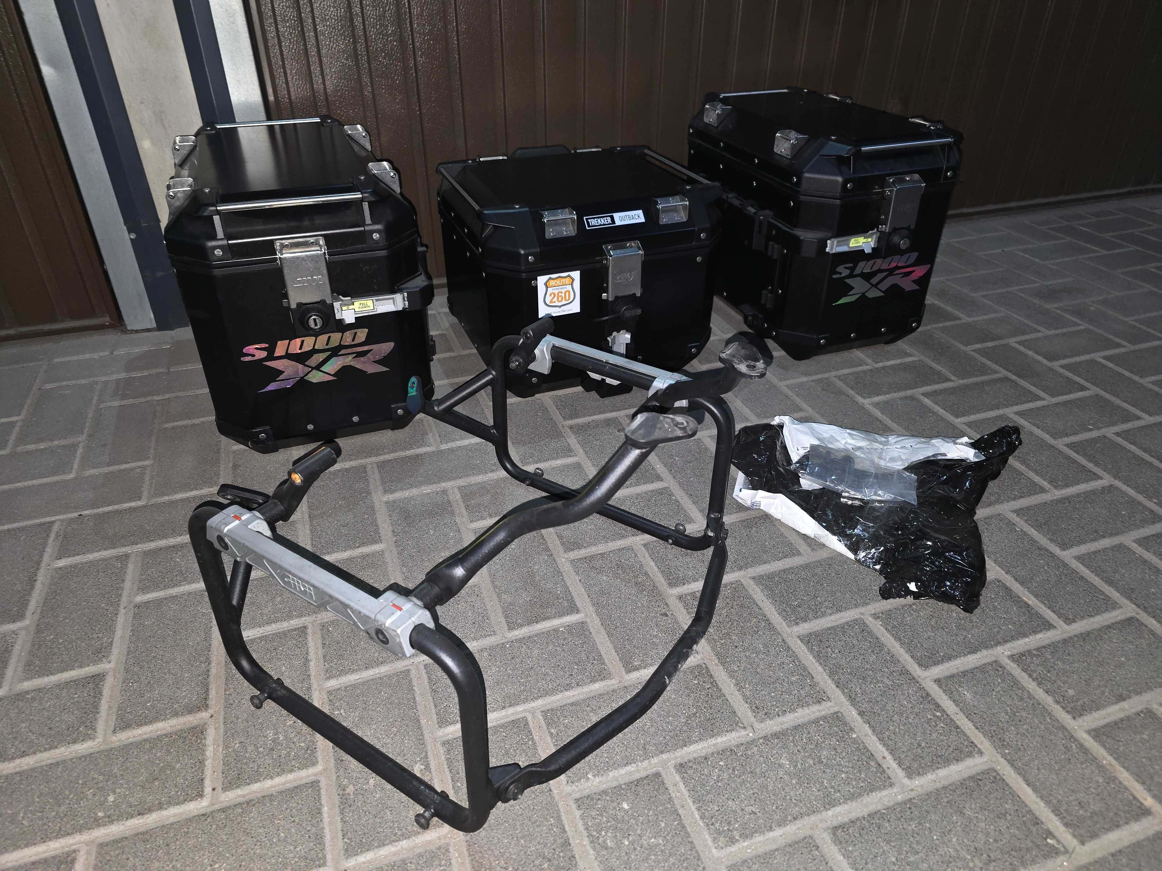 kufry aluminiowe czarne zestaw GIVI TREKKER OUTBACK stelaż płyta