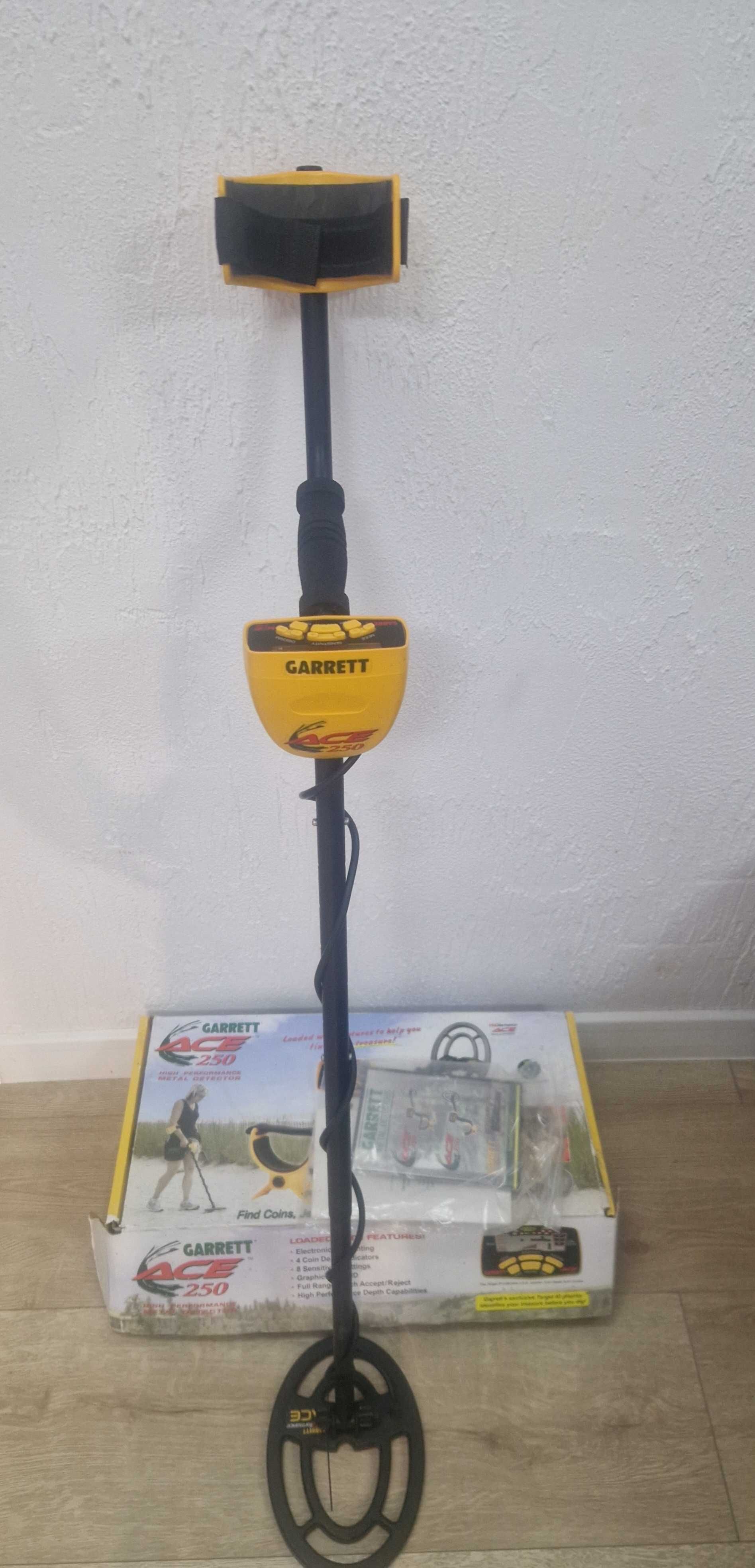 Garrett ace-250 + karton