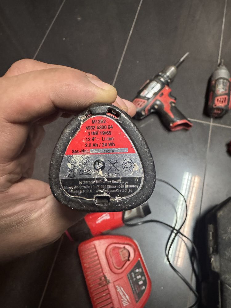 Zestaw Milwaukee M12 wkretarka zakretarka T led jssp bpd bid 2ah 4ah