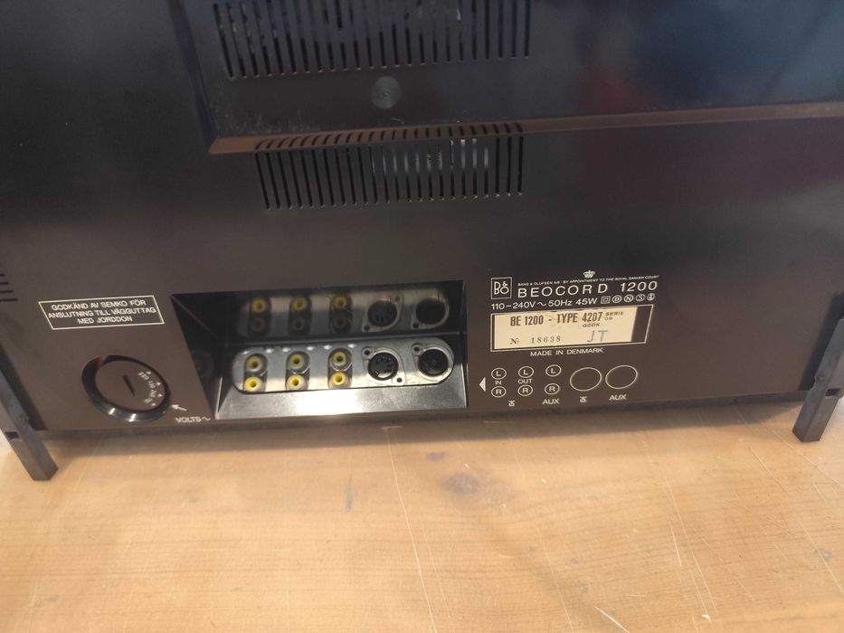 Magnetofon szpulowy Bang Olufsen Beocord