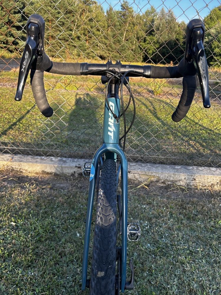 Giant Revolt 1 Deep Lake (indygo) gravel rozmiar S