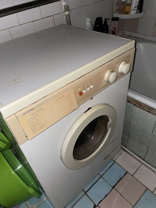 Безкоштовно! Терміново! Пральна машина/ стиралка
