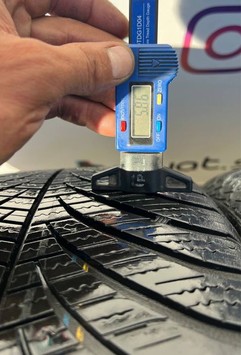 Шины б у 225/50R17 GOODYEAR Vector 4 Seasons зима