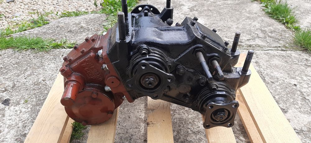 Wojskowy GAZ 66 skrzynia rozdzielcza, przystawka reduktora, wiertnica