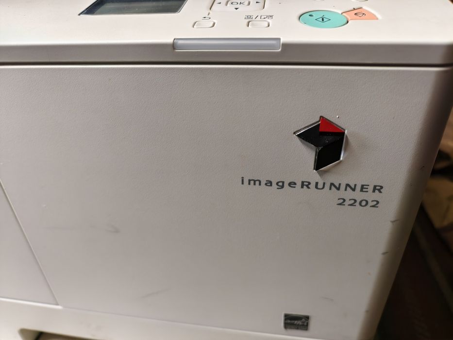 Sprawna drukarka A3 i A4 laserowa czarno biała Canon