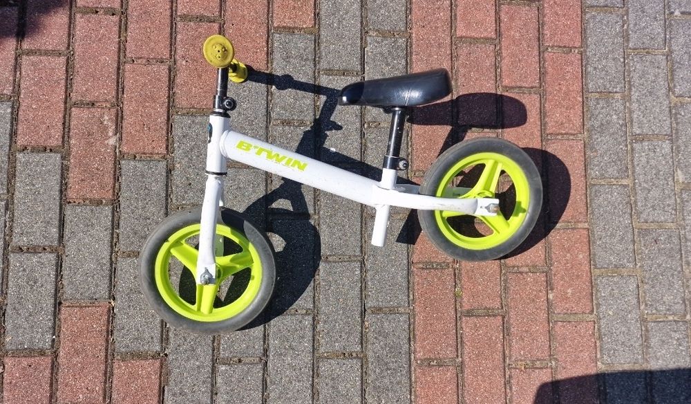 Rower biegowy B'WIN 10''