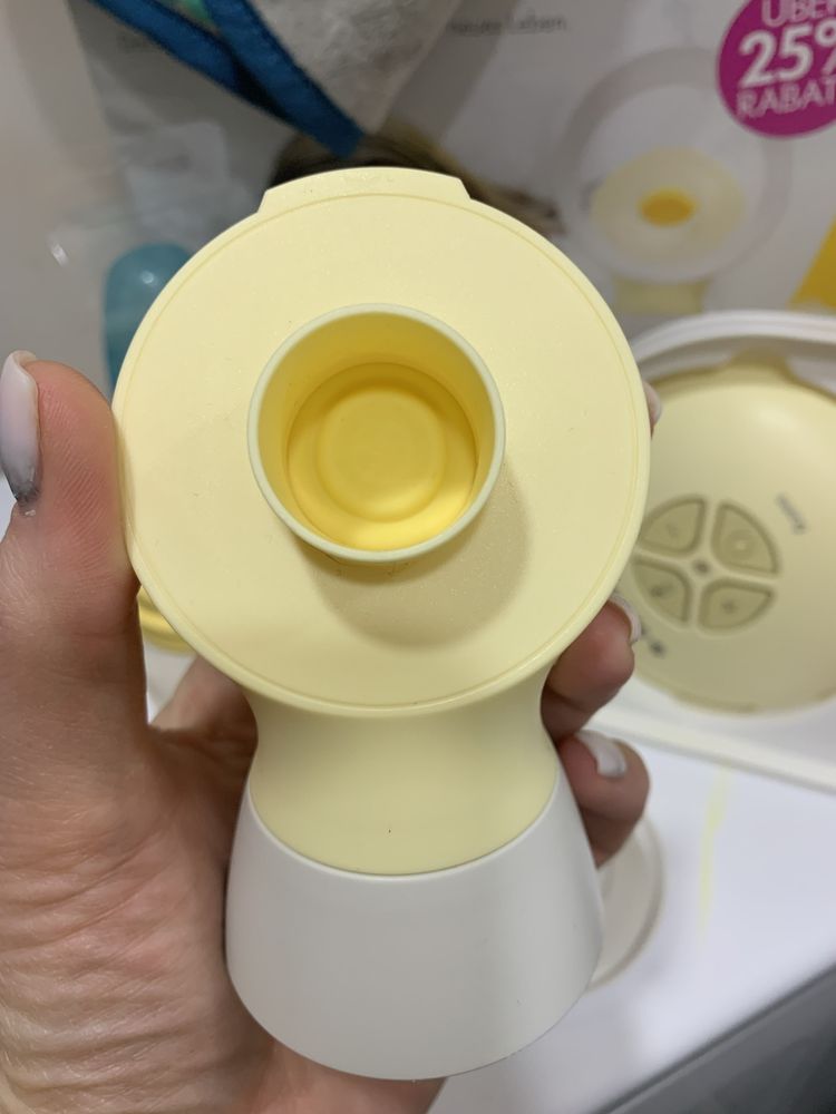 Новый! Подарки! Молокоотсос Medela Flex