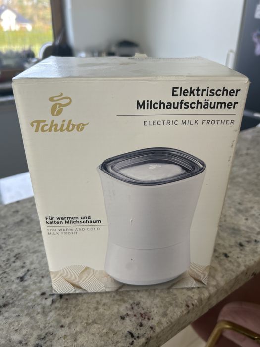 Tchibo elektryczny spieniacz  do mleka- nowy