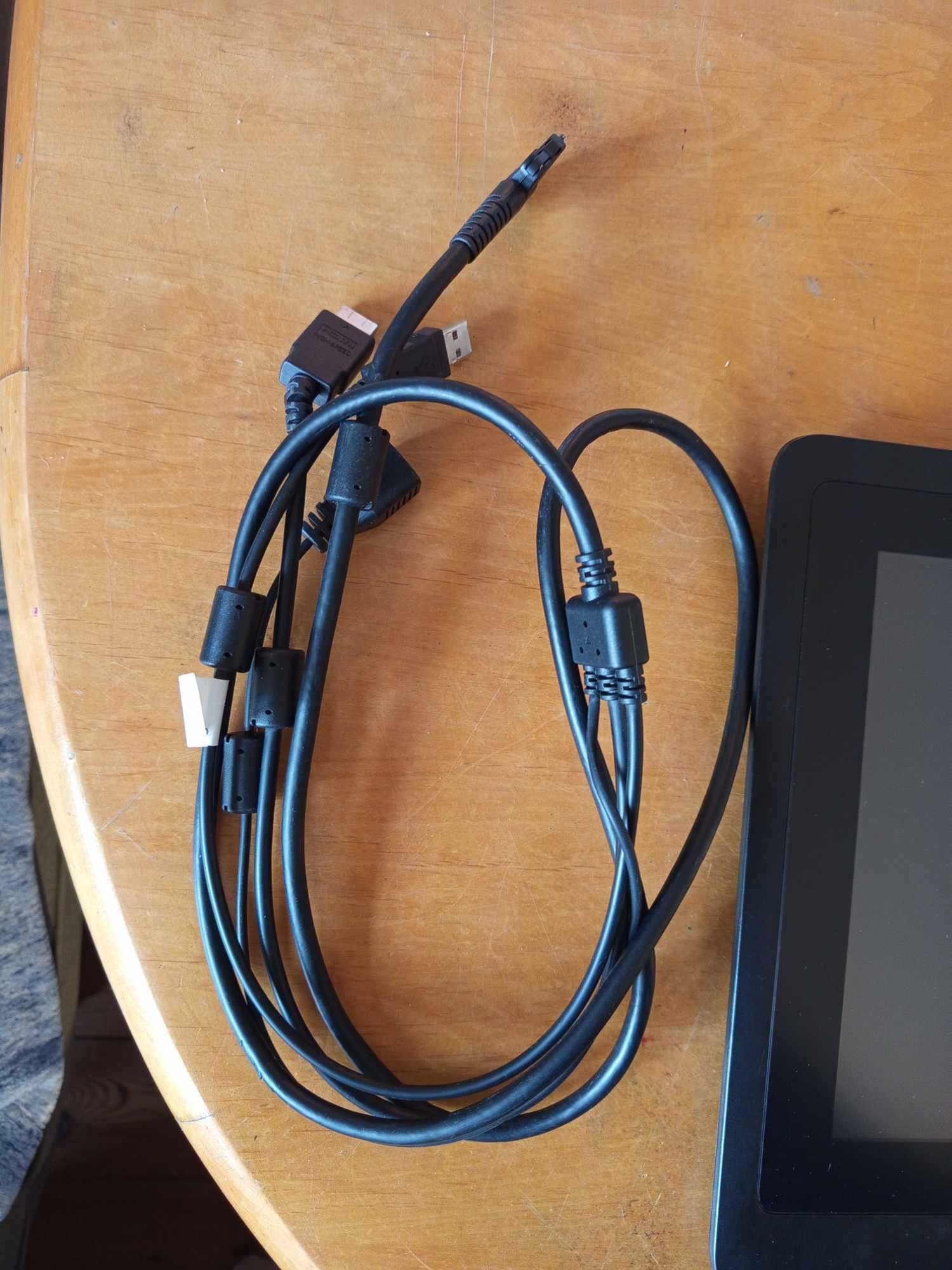 Tablet Wacom Cintiq 16 stan idealny