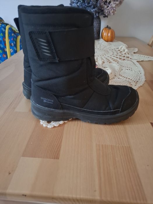 Czarne śniegowce kozaki trapery Decathlon  rozm 33