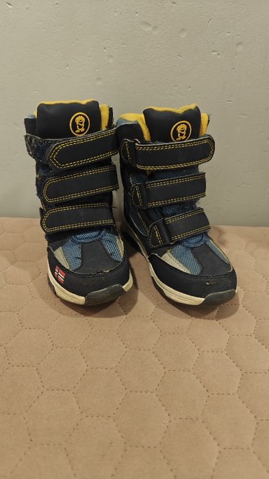 R. 26 buty zimowe Trollkids