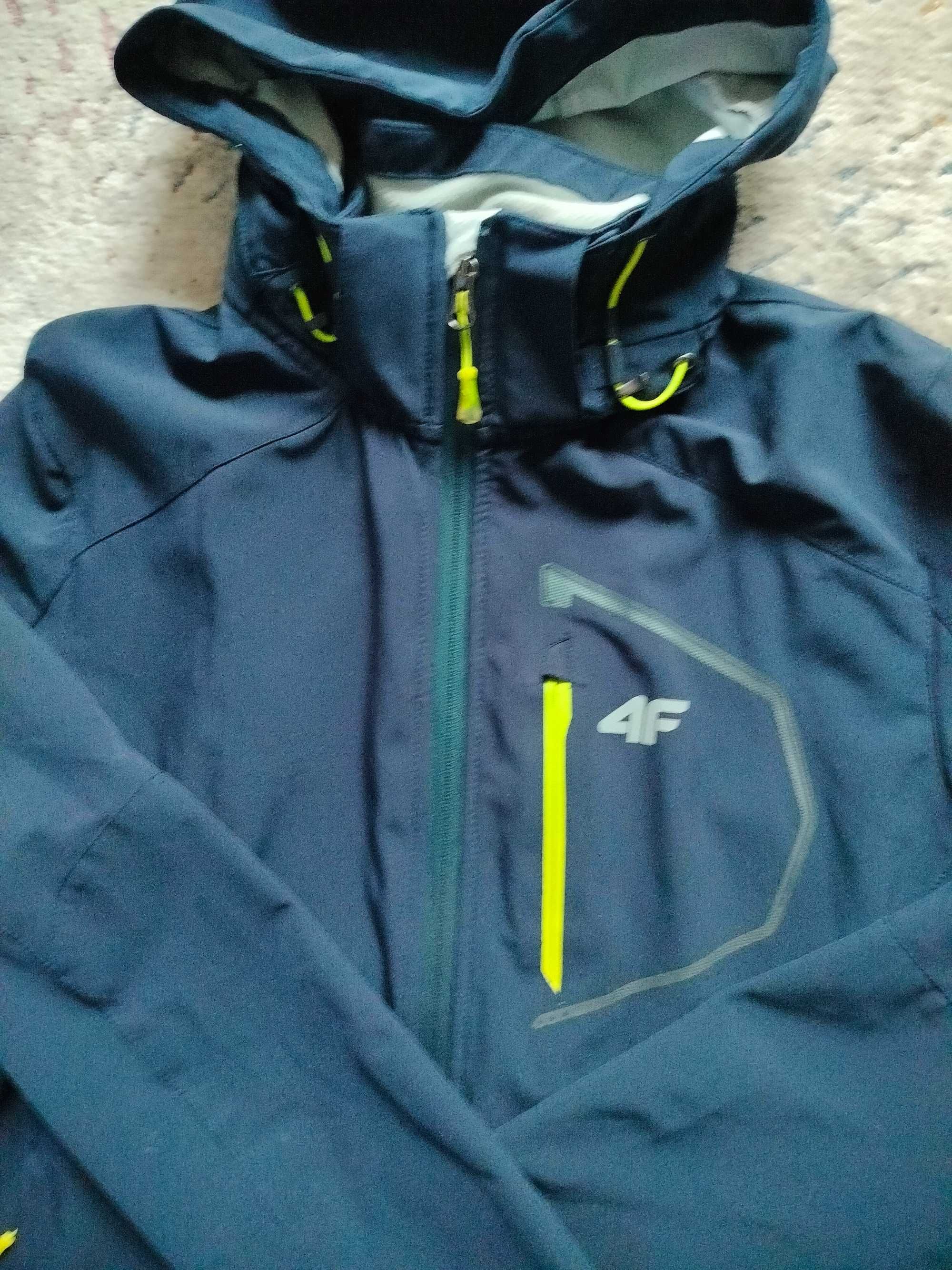 Kurtka wiosenno jesienna 4F + Softshell 4F