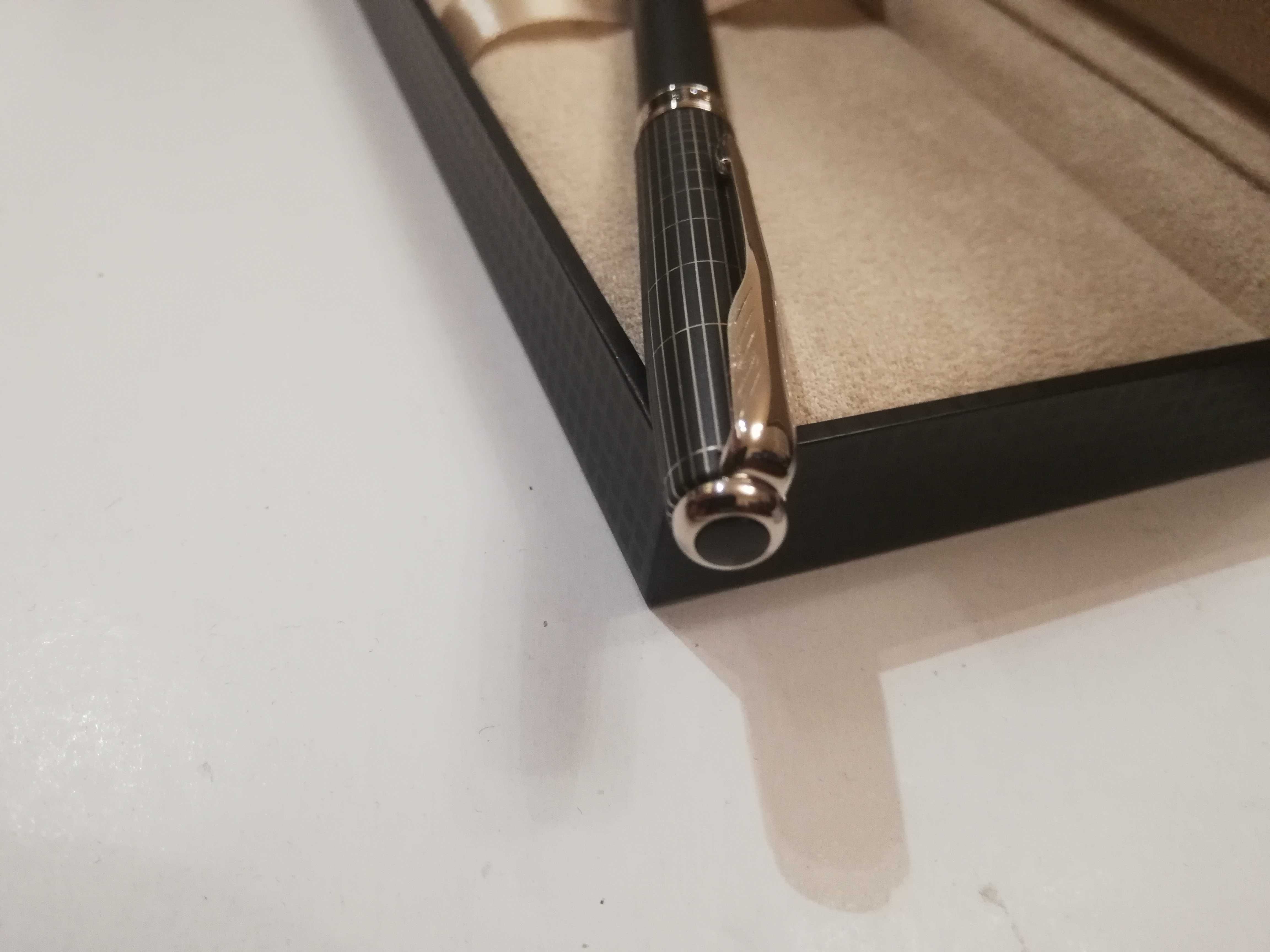 PARKER - Długopis Parker Sonnet EXC czarno-srebrny