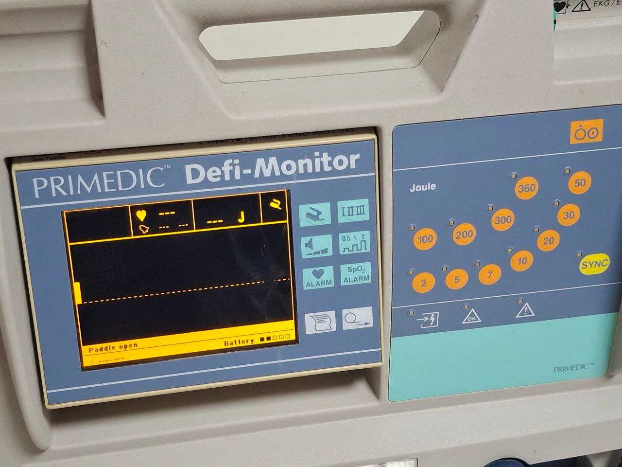 Дефібрилятор Primedic DM1 M240