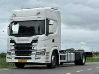 Scania G450 / G410 / BDF / RAMA / E6 / CAŁA NA PODUSZKACH / ROZSTAW OSI 5.5M / LAWETA / DO ŻYWCA / DO BYDŁA / SKÓRY / DO ZABUDOWY / SPROWADZONA