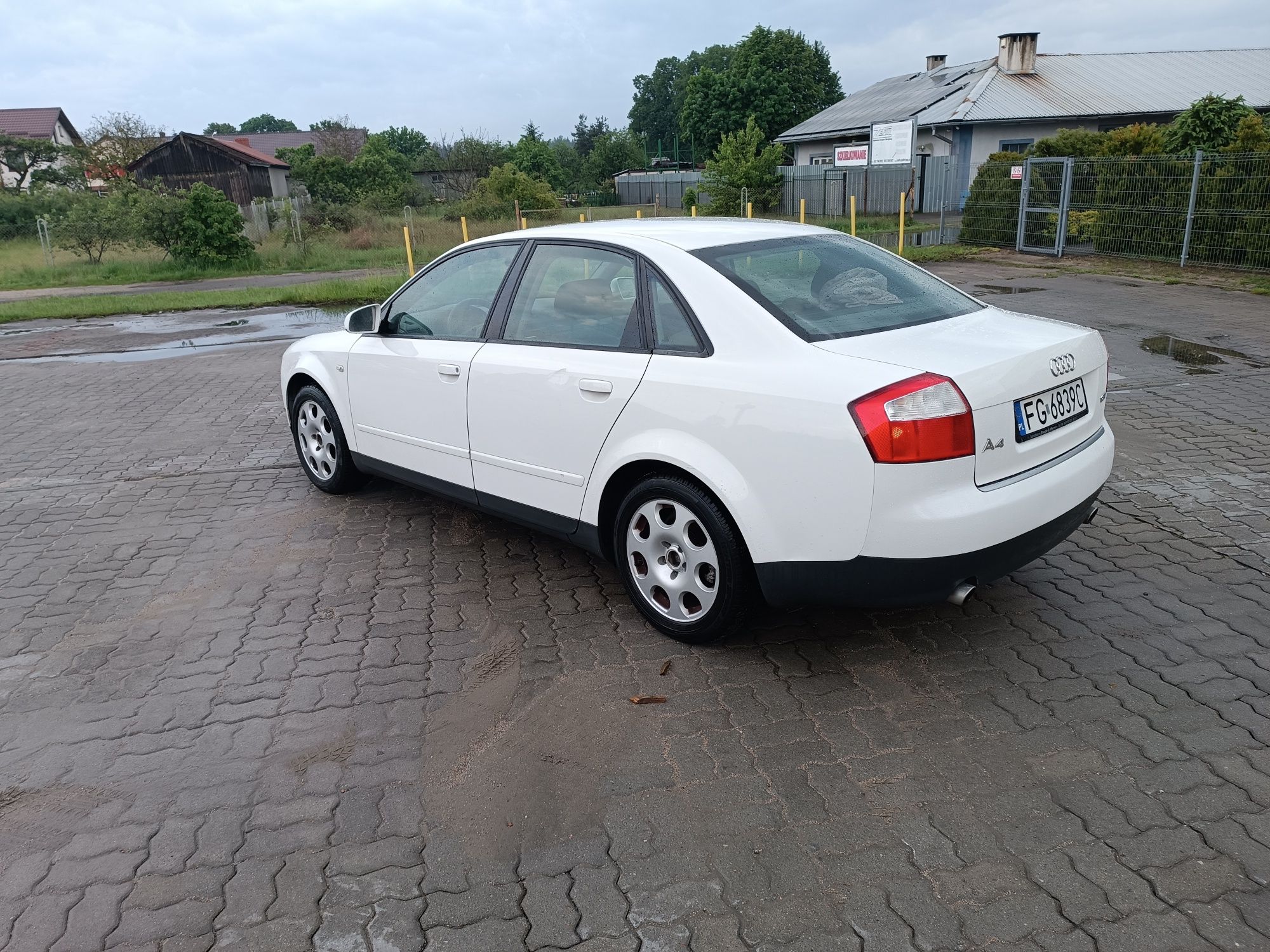 Audi A4B6 1.8 turbo 2003 rok
