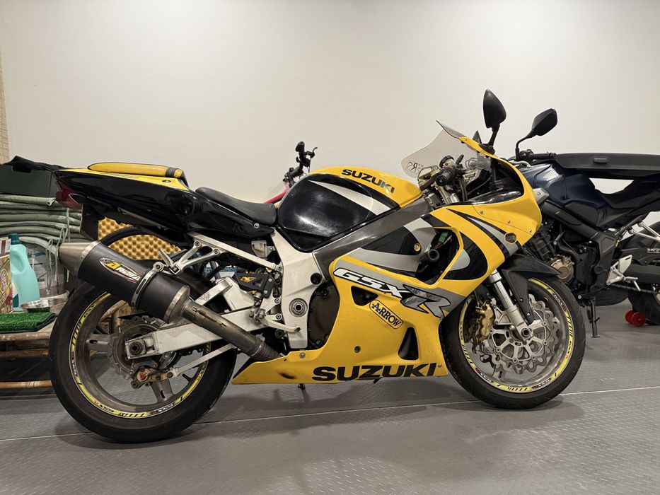 Suzuki GSXR 750