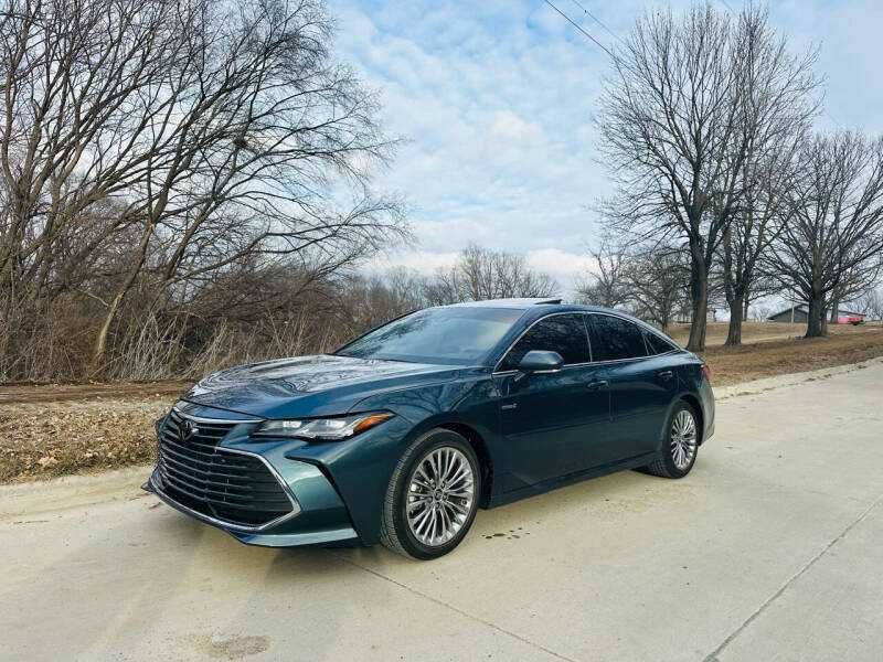 2019 Toyota Avalon Hybrid