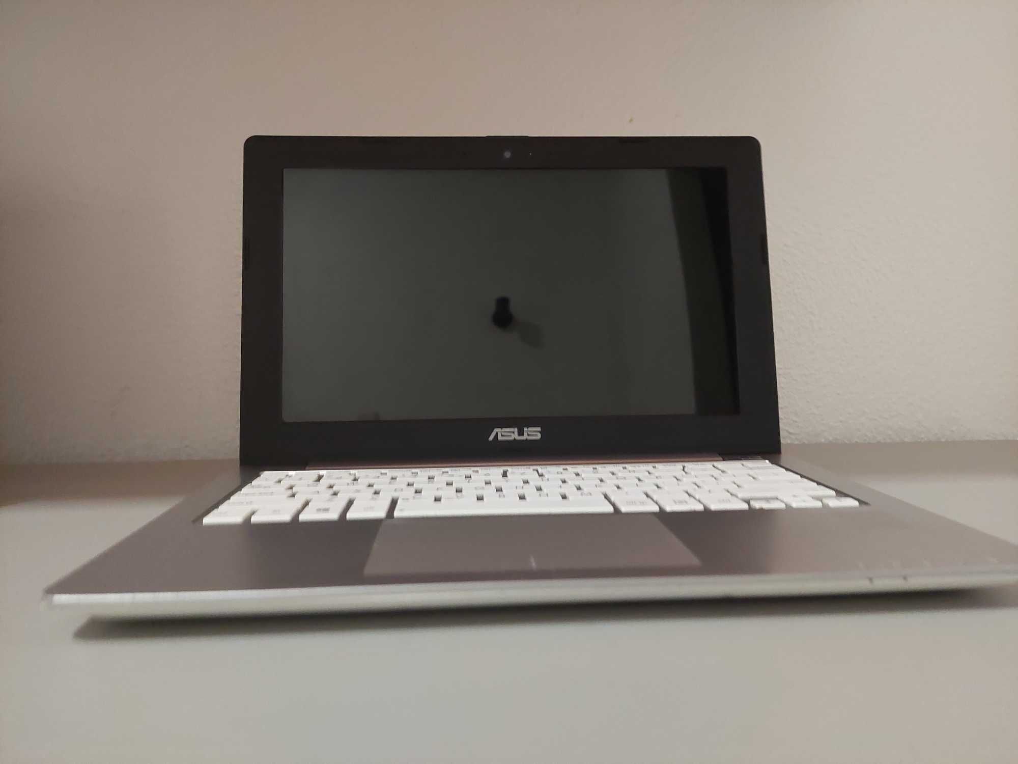 Laptop/notebook Asus (dysk SSD)