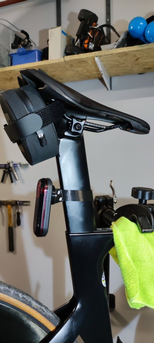 Uchwyt Garmin Varia Magene do Canyon Aeroad