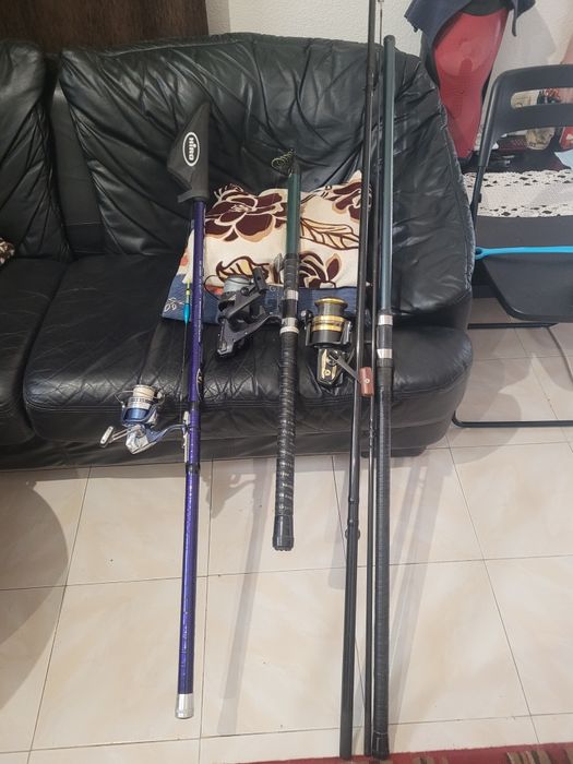 Tenho este material de pesca para vendanda .
