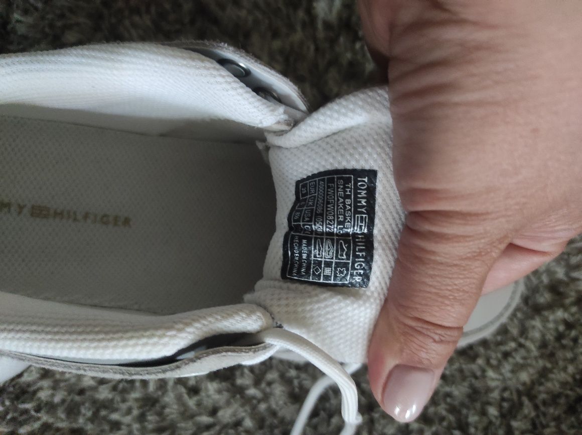 Tommy Hilfiger 39 sneakersy skóra