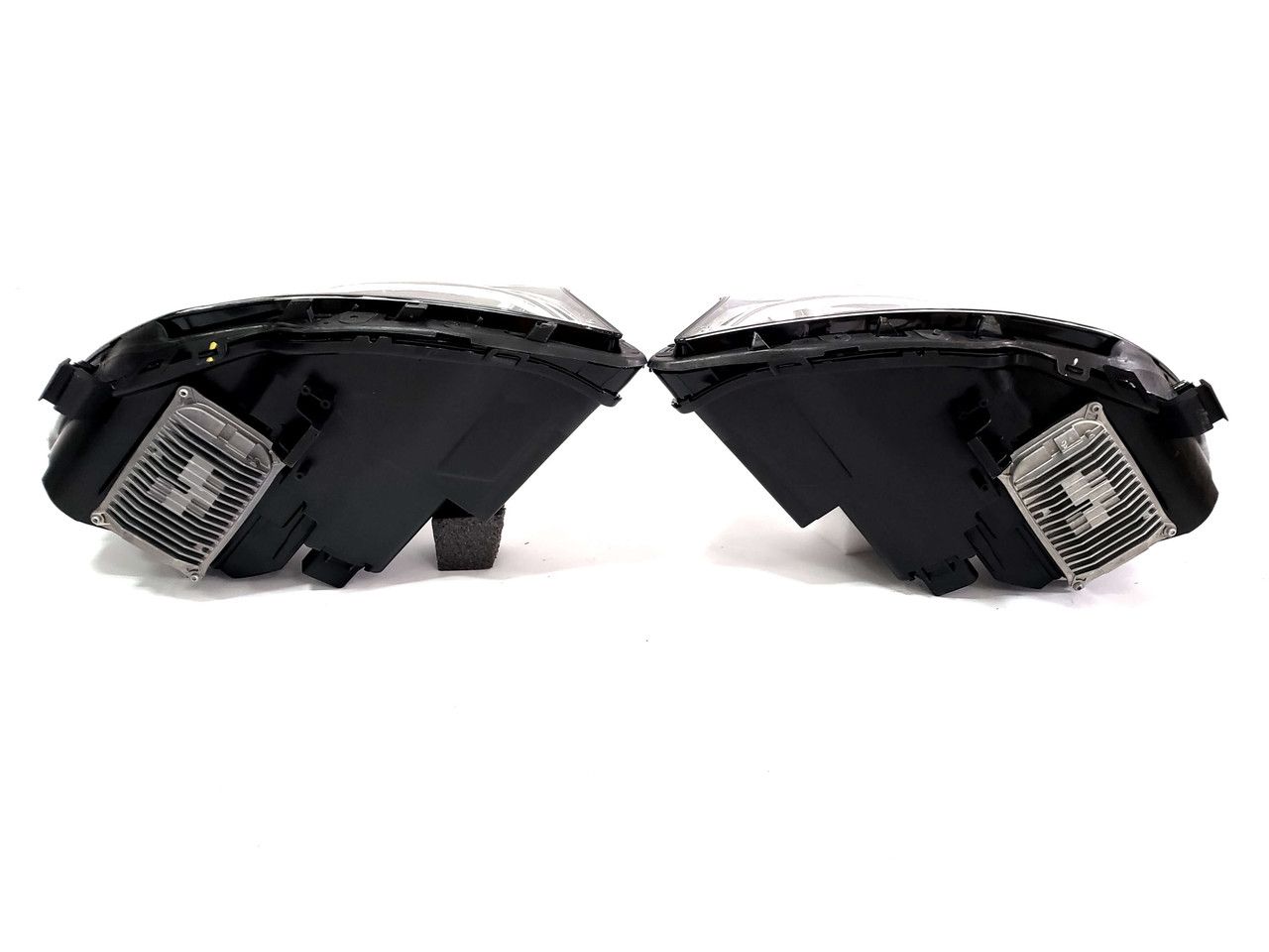 Передні фари Full Led на Mercedes-Benz CLA-Class C117 2017-2019