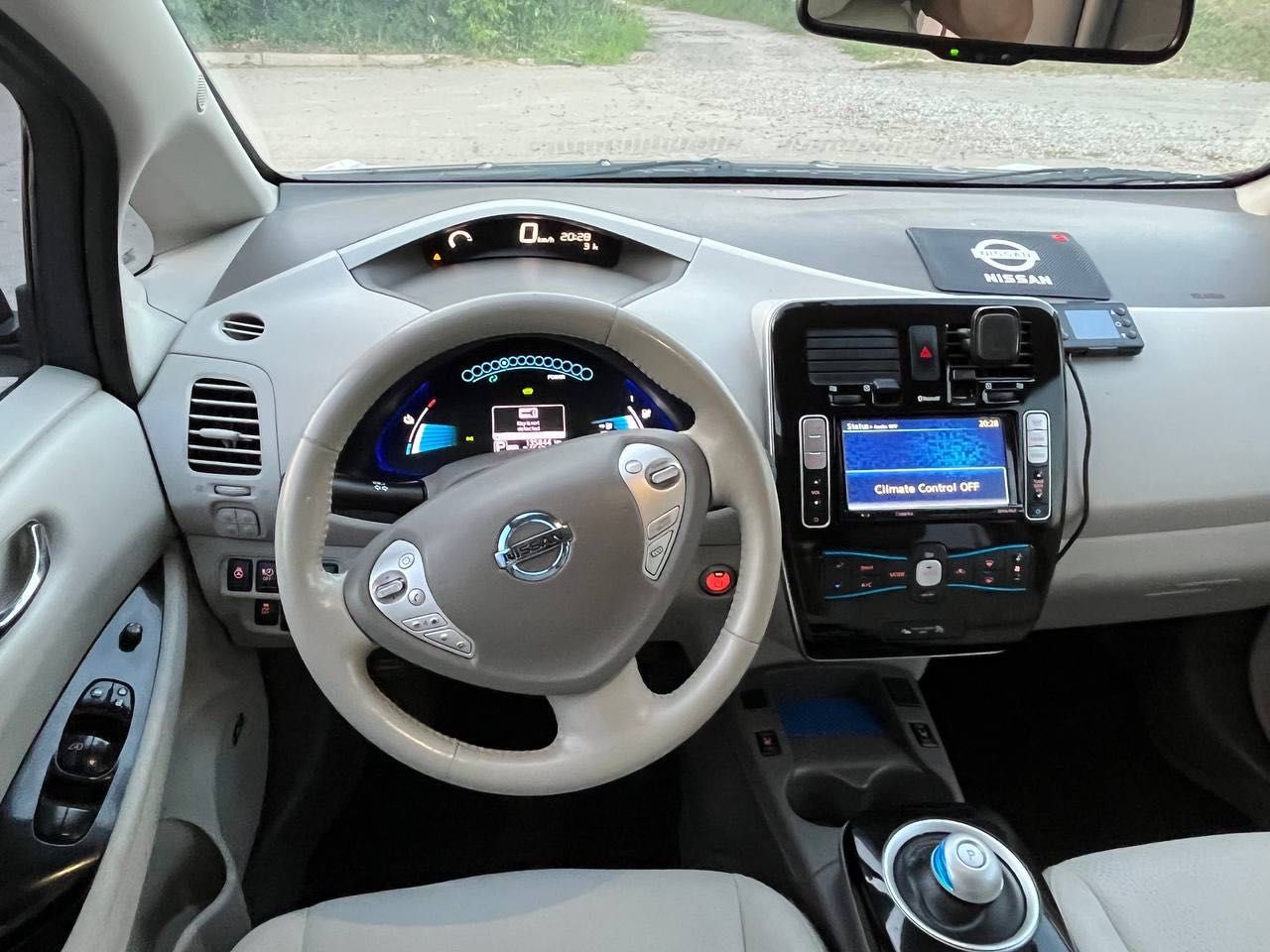 Nissan Leaf 2014
