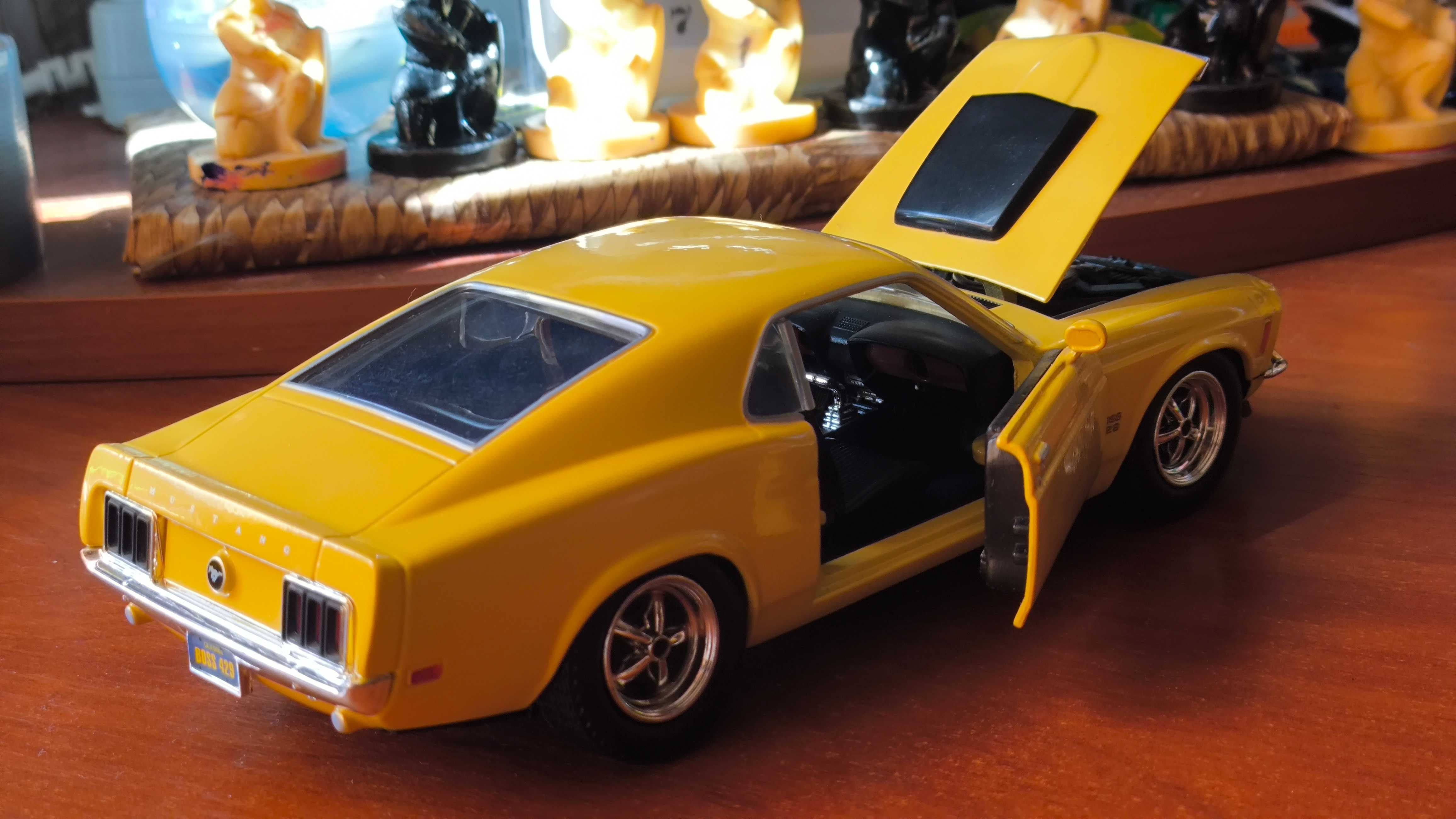 Модель Mustang Boss 429 1970 1/24 Motormax