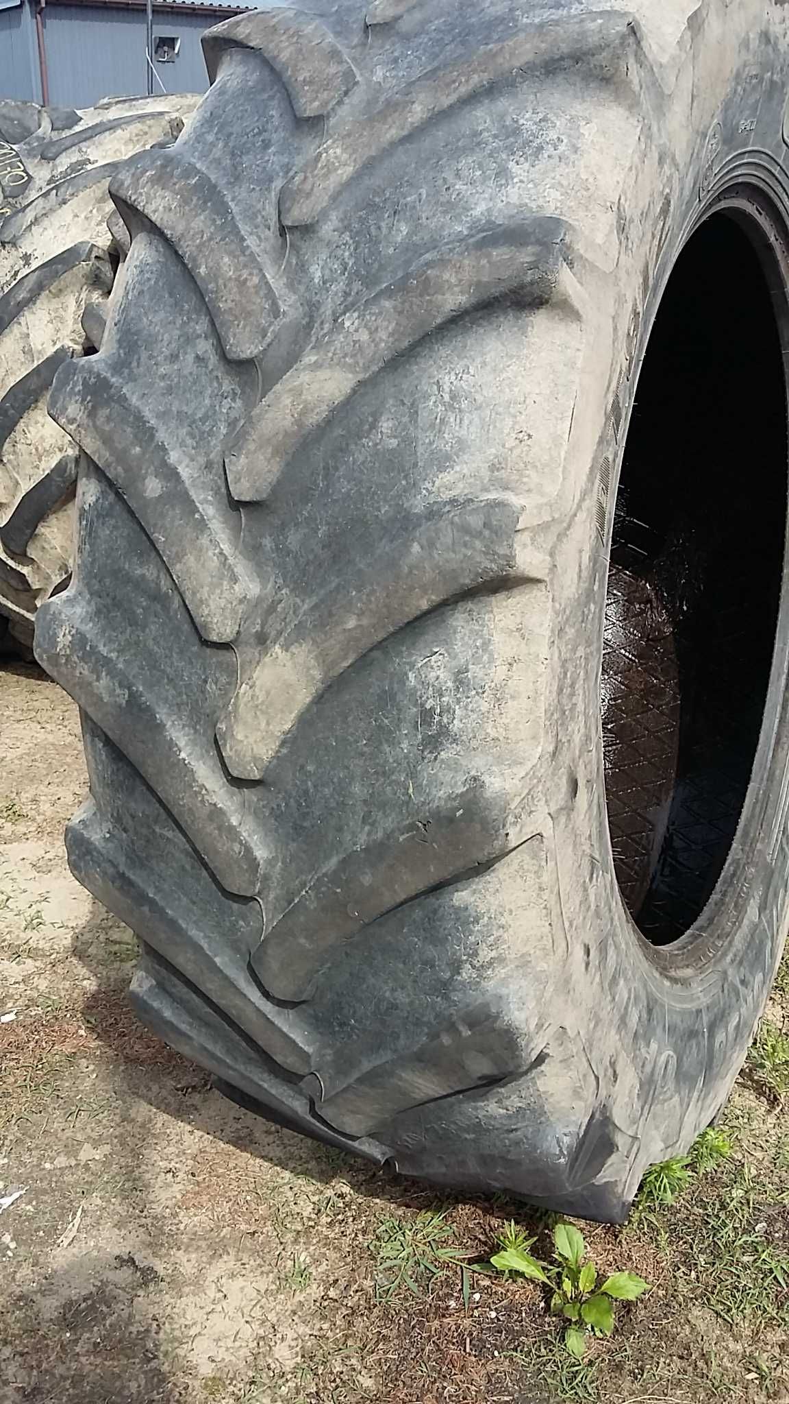 Opona 520/70R38 Goodyear DT 812 opony rolnicze używane