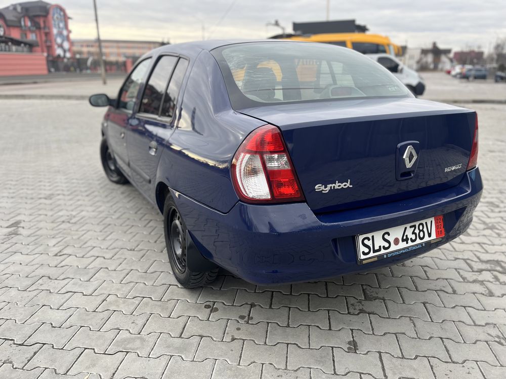 Renault clio 2008р