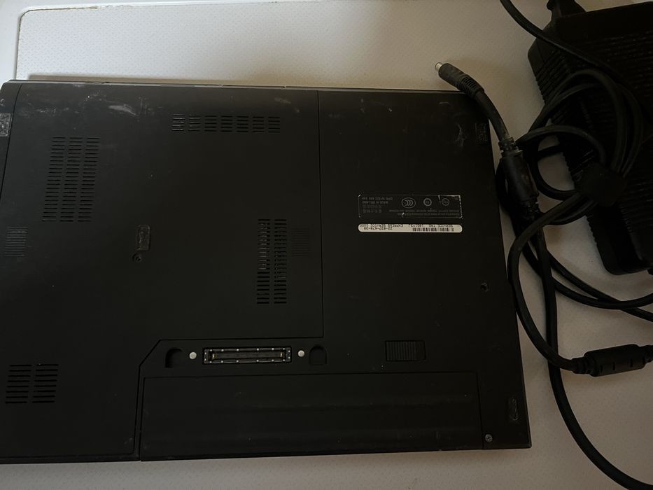 Portatil dell com carregador