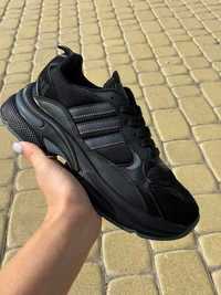 Кросівки жіночі Adidas чорні підліток