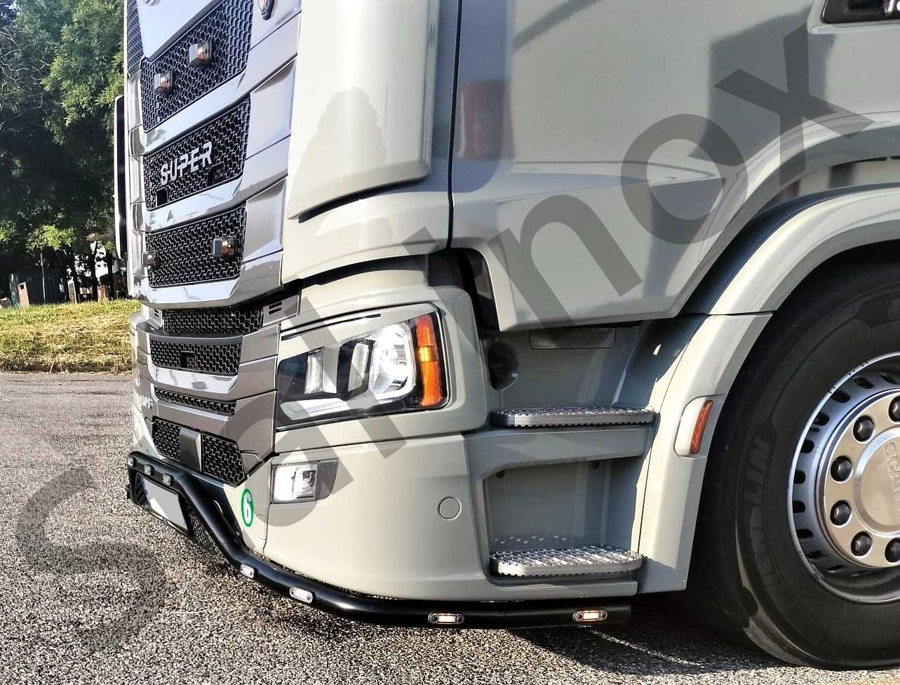 Orurowanie pod zderzak ze stali nierdzewnej malowane proszkowo Scania